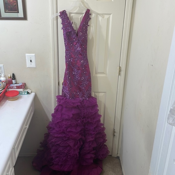 Nina Ding Prom Dress - Picture 1 of 2